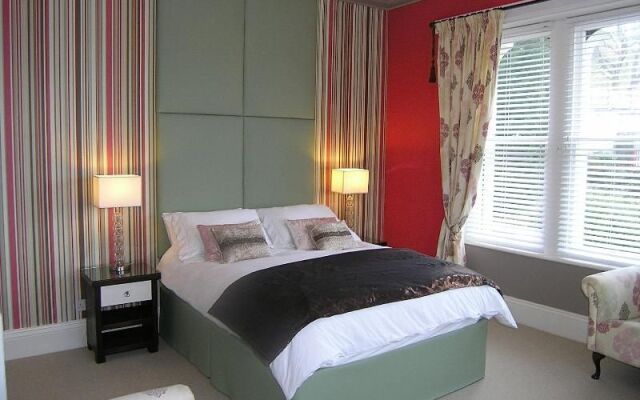 Westwell Hall