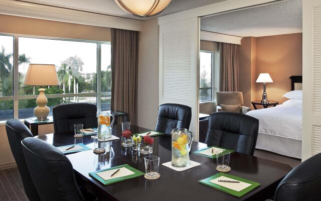 Sheraton® Suites Fort Lauderdale West