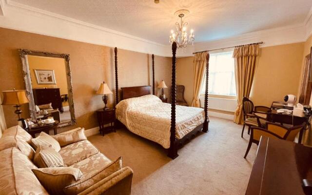 Nuthurst Grange Country House Hotel