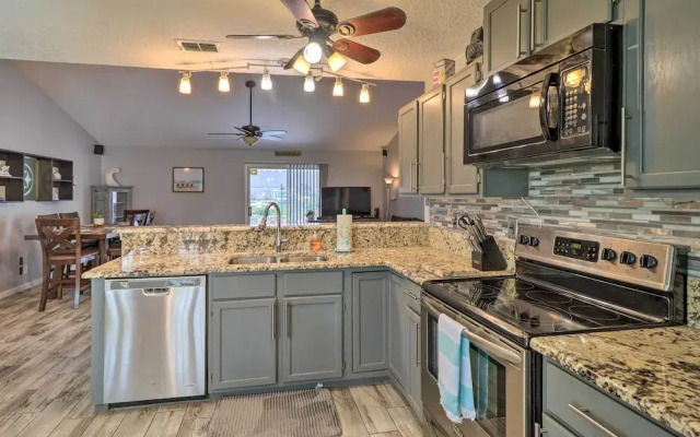 Jacksonville Home, Near Beach & Mayo Clinic!