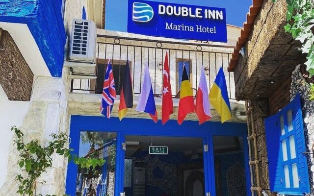 Double Inn Marina Hotel