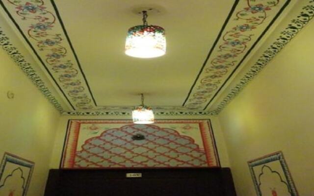 Room Maangta 102 Jaipur