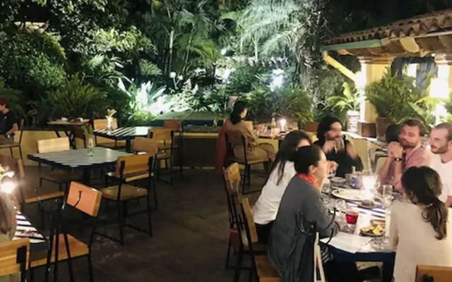 Hotel y Restaurante El Ciruelo