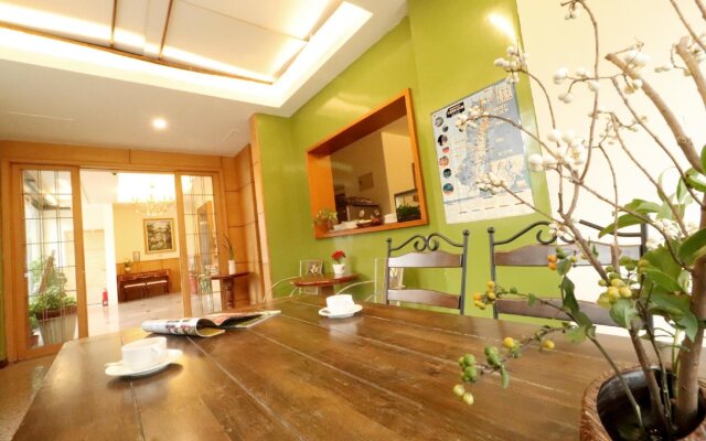 Flower Say Homestay