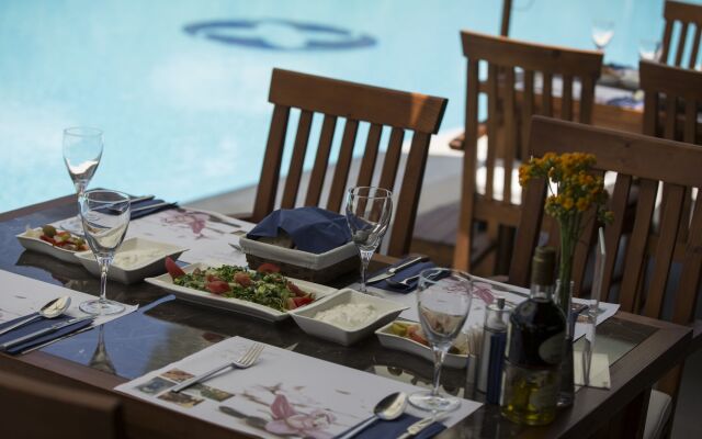 Renka Hotel & Spa