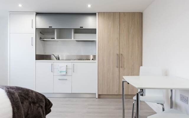 Bright Studio Flat - Camberwell! 3d