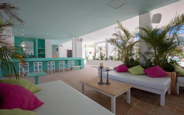 The Beach Star Ibiza Aparthotel - Adults Only