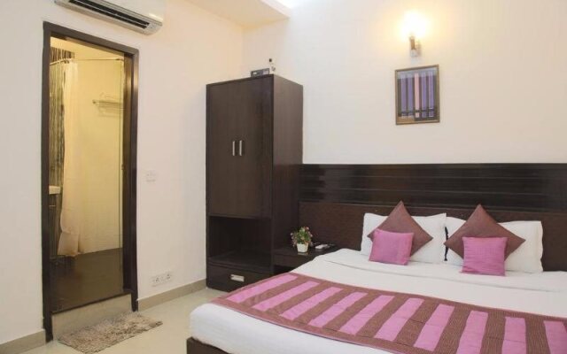 FabHotel Daffodils Inn Connaught Place