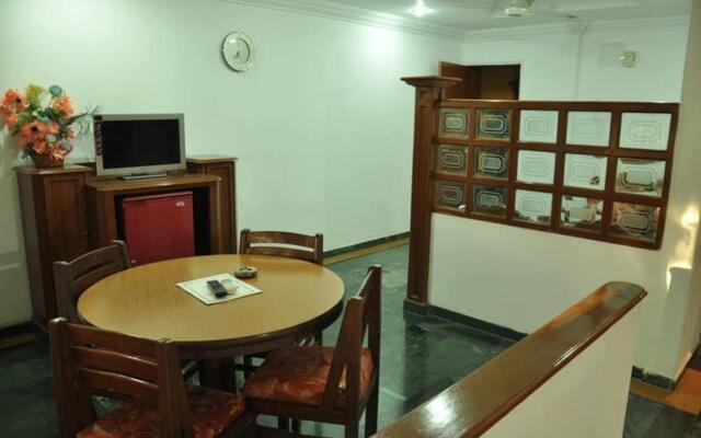 Hotel Chandan