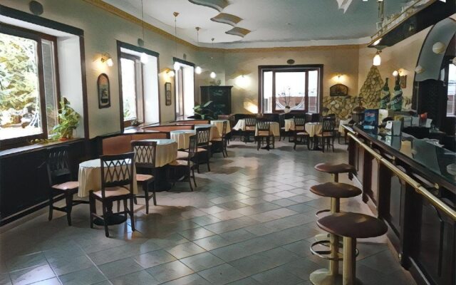 Hotel del Lago