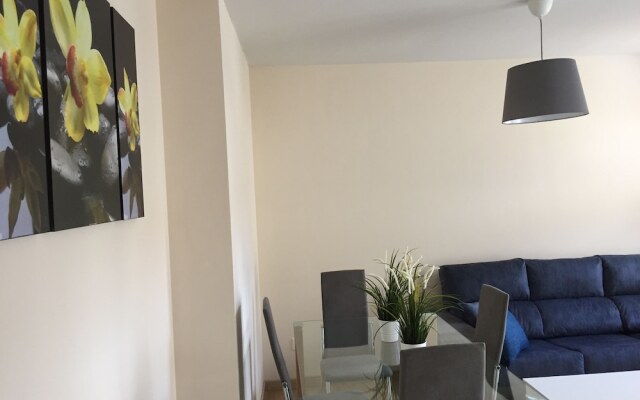 Apartamento Turísticos Puente Romano P3 2-A