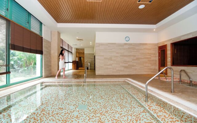 Kenting Long Beach Hotel