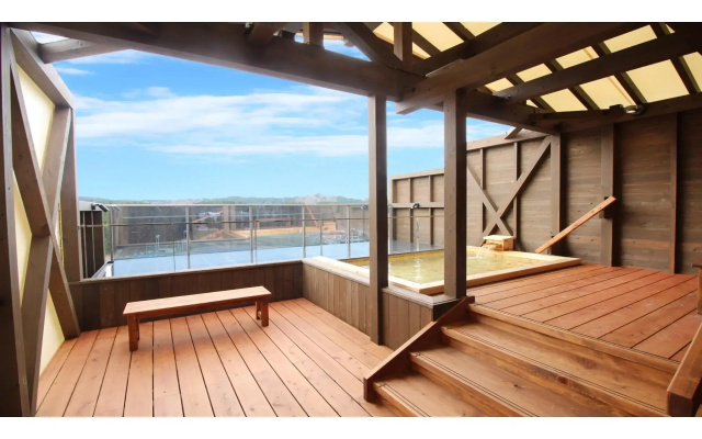 Royal Tainai Park Hotel