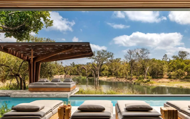 Cheetah Plains Private Game Lodge