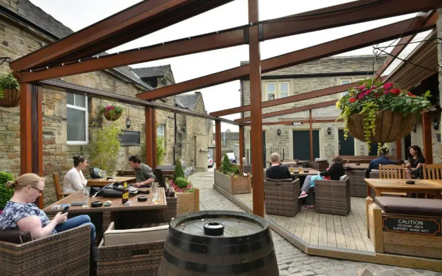 The Woolly Sheep Inn