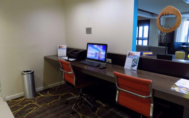 Courtyard by Marriott Indianapolis South