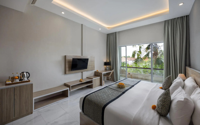 Tapa Tepi Kali Canggu by Pramana