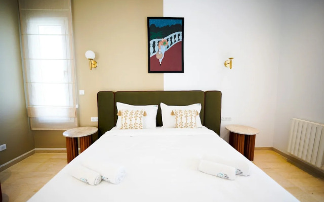 Villa Hermes Seaside and Luxurious