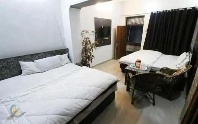 Narayani Guest House By GRB