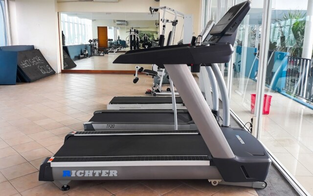 1BR Apartment at Marbella Kemang Residence By Travelio