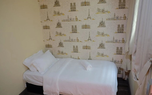 Natol Homestay-LA (Tabuan Jaya) – Guest Rooms – Kuching