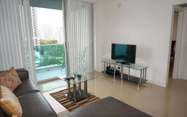 Private Residence at Ocean Residences