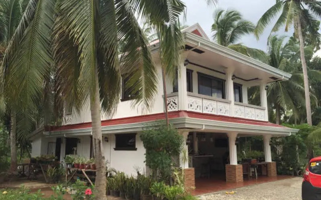 Spirit of Norway Resto Bar and Rooms for Rent