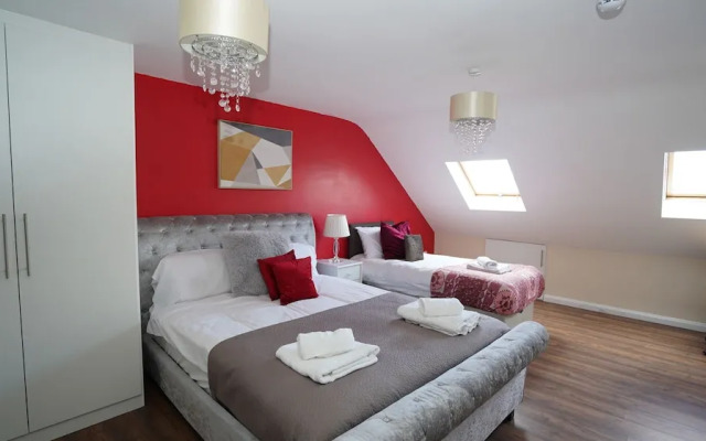 59B Comfortable Home Sleeps 8