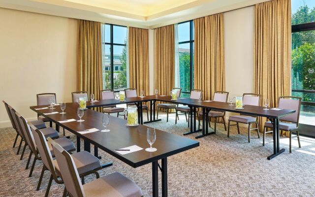 Sheraton Stonebriar Hotel