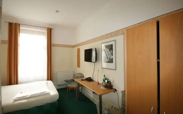 Hotel Classic Inn