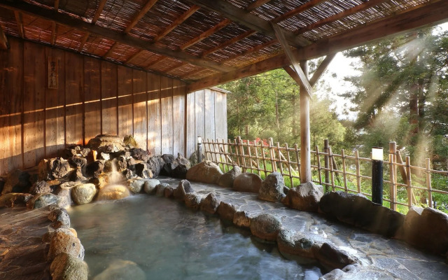 Karuizawa Club Hotel Karuizawa 1130 / Hewitt Resort