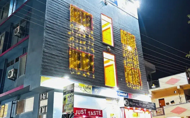 New Royal Ruby Hotel Ecity Phase 1