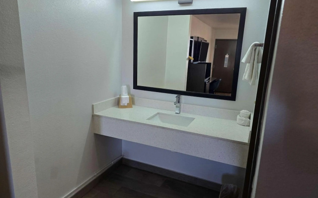 Motel 6 Oklahoma City, OK - Frontier City