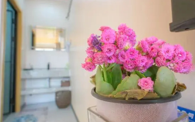 Yisu Bi'an Xiaoyuan Homestay