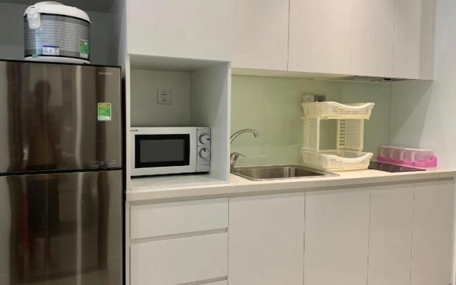 Luxury Scenia Bay Apartment with Seaview