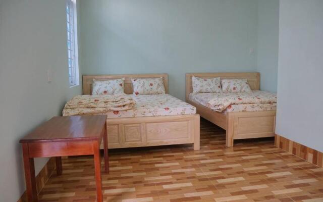 Nhon Ly Homestay