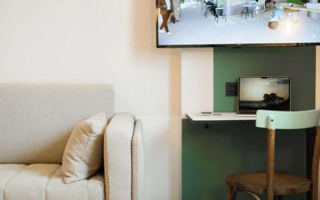 Greet Hotel Brest Aéroport