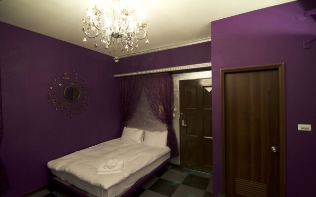 Taichung Carol House Hostel