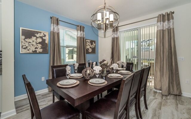 1638 Moon Valley Drive