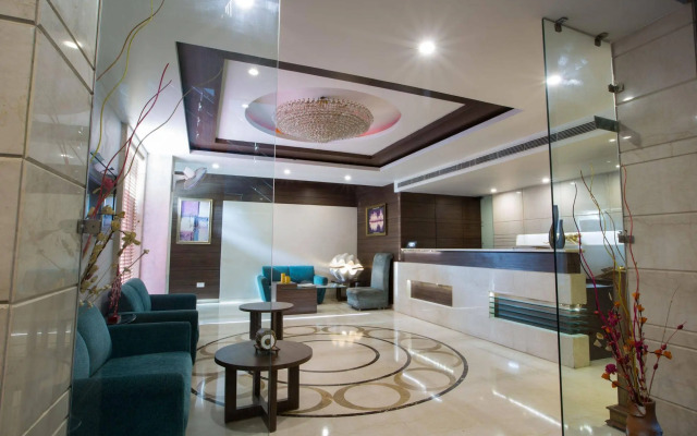 Hotel Narula's Aurrum