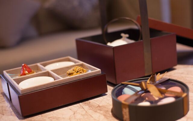 Cheery Dragon Canal Hotel Hangzhou