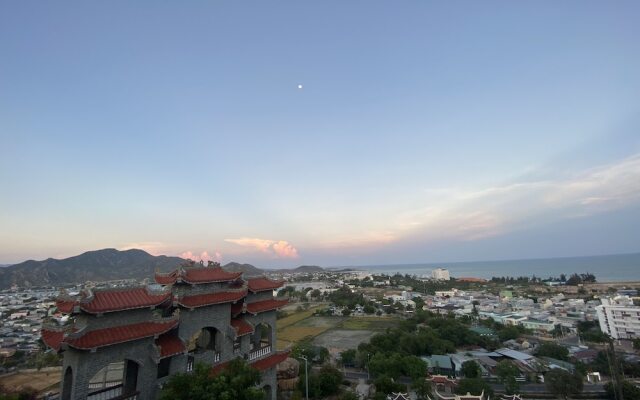 Ninh Chu House