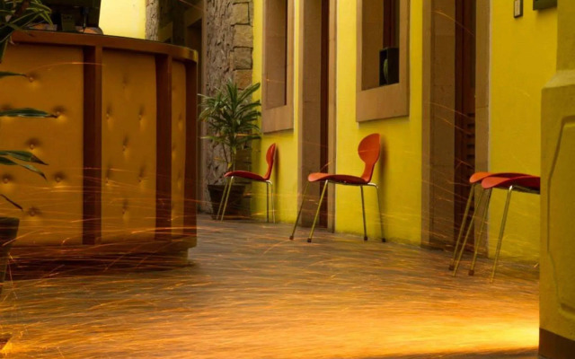 Monte Leon Hotel