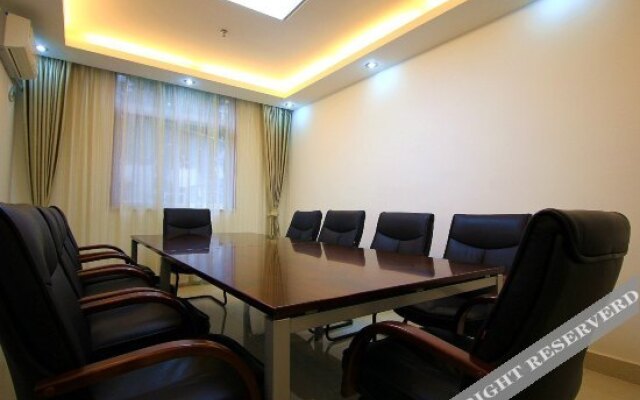 Dongxiang Business Hotel