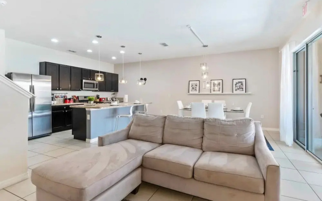 4722 Terrasonesta Drive