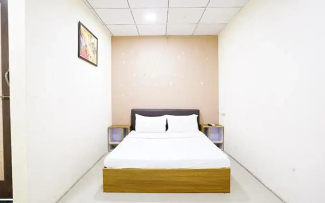 Fabhotel Infinity Rooms & Banquet