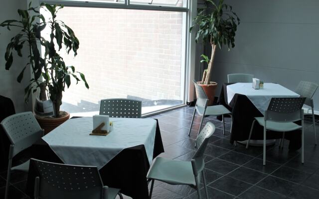 Best Western Cyan Suites