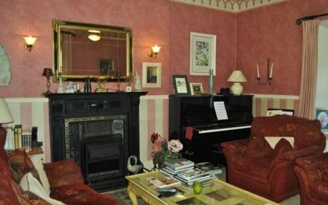 Williamsferry House