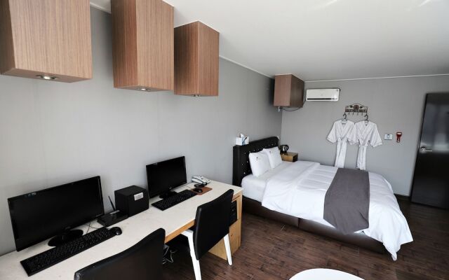 Dongducheon Lexy Hotel