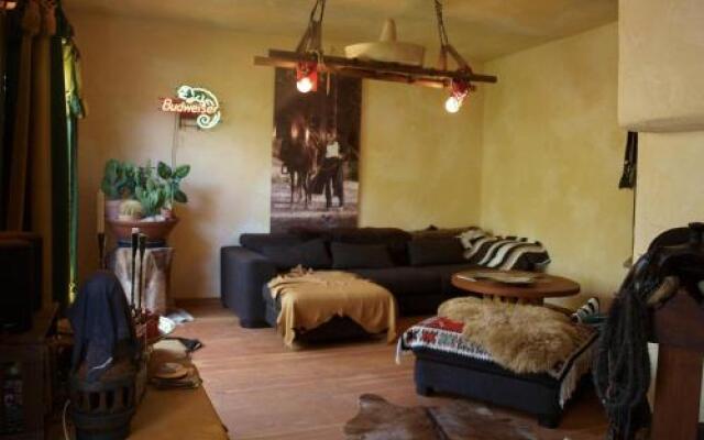 Longhorn Ranch Countryhotel - Garni